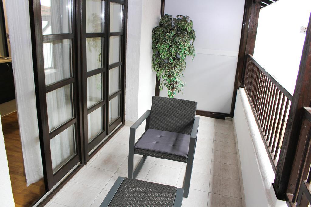 Wake Up Apartments And Rooms Beograd Bagian luar foto