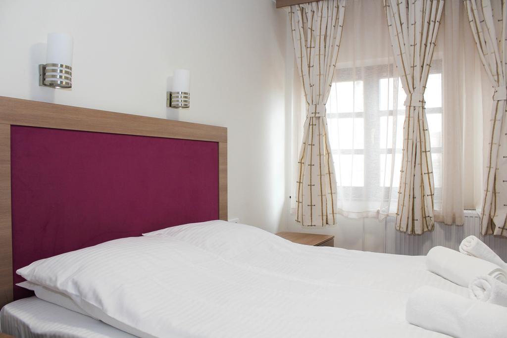 Wake Up Apartments And Rooms Beograd Bagian luar foto