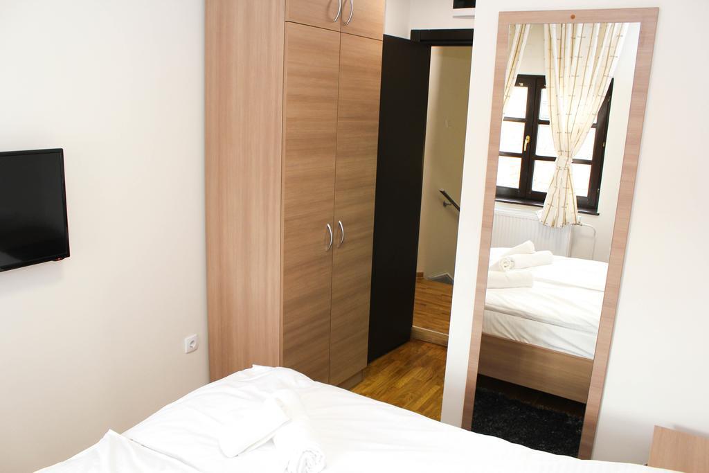 Wake Up Apartments And Rooms Beograd Bagian luar foto