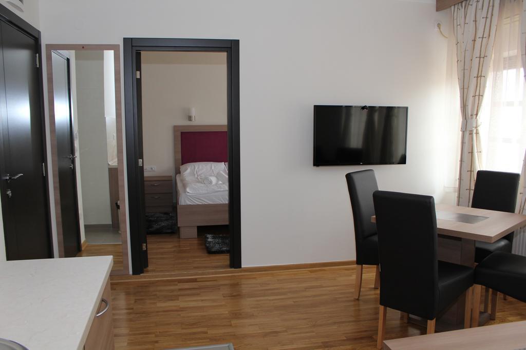 Wake Up Apartments And Rooms Beograd Bagian luar foto