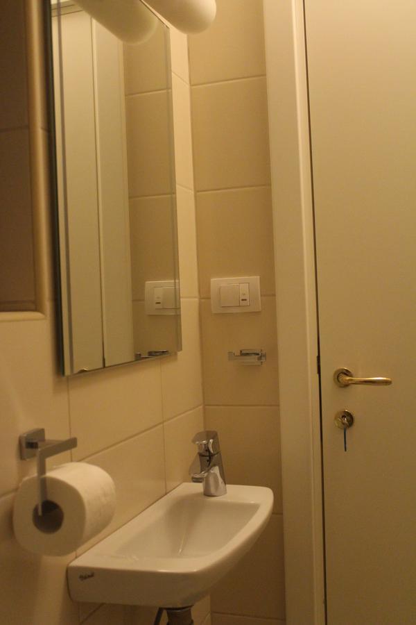 Wake Up Apartments And Rooms Beograd Bagian luar foto