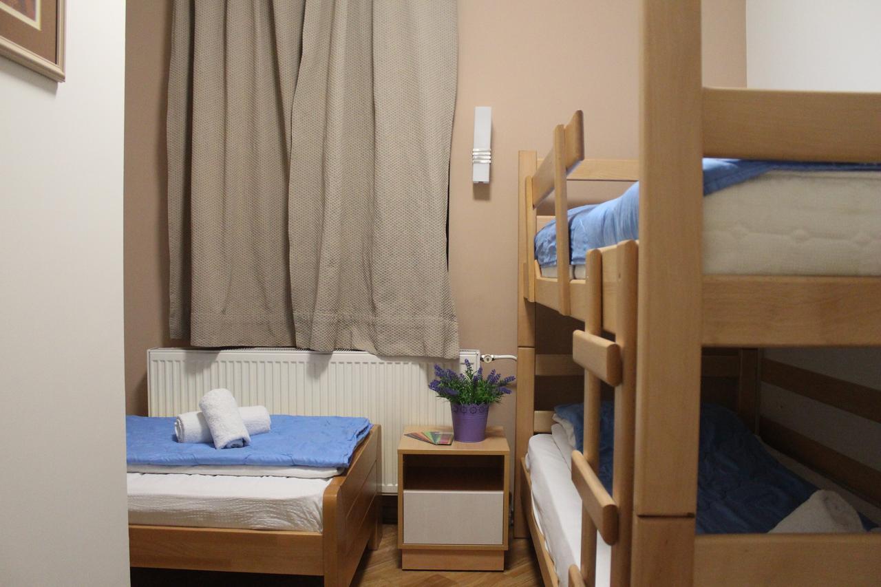 Wake Up Apartments And Rooms Beograd Bagian luar foto